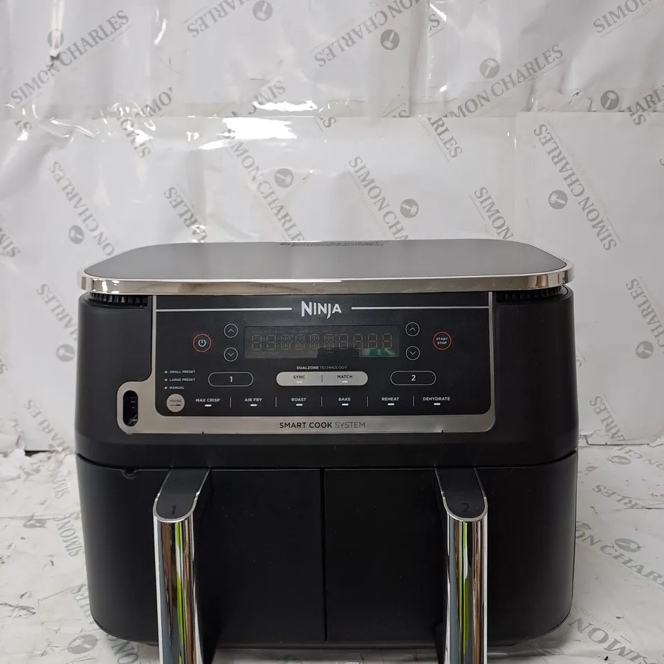 BOXED NINJA FOODI MAX 9.5L DUAL ZONE AIRFRYER AF451UK