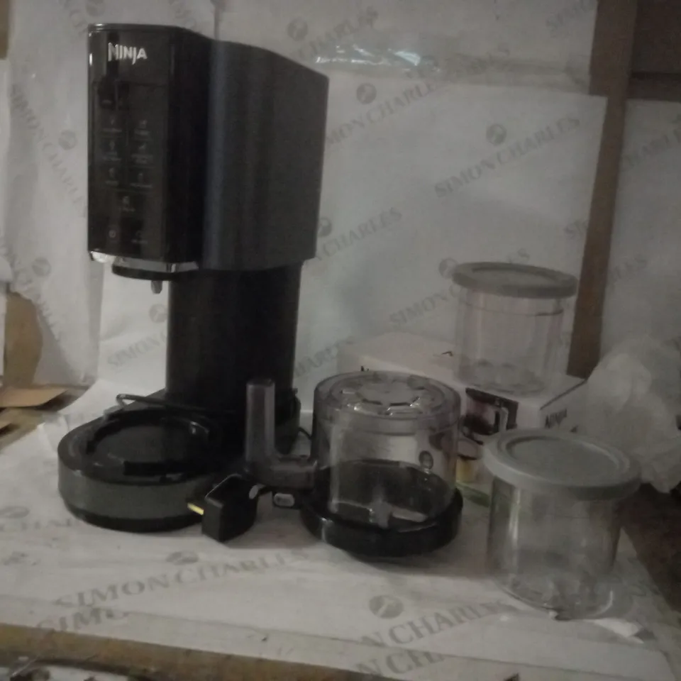 NINJA CREAMI ICE CREAM & DESSERT MAKER