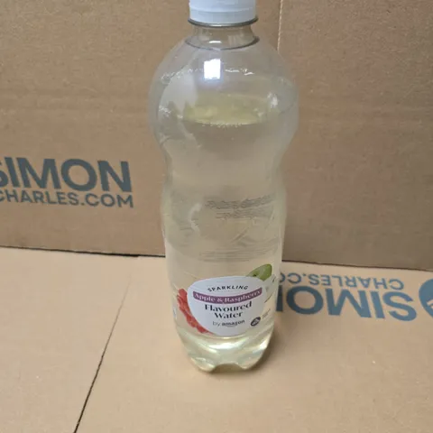 APPROXIMATELY 12 SPARKLING APPLE & TASPBERRY FLAVOURED WATER (1L)