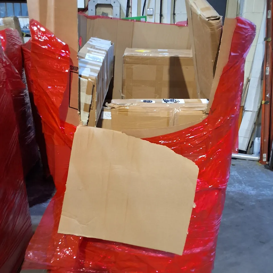 PALLET OF ASSORTED HOUSEHOLD ITEMS TO INCLUDE CAMPING COT, PLAY KITCHEN AND METAL STORAGE UNIT