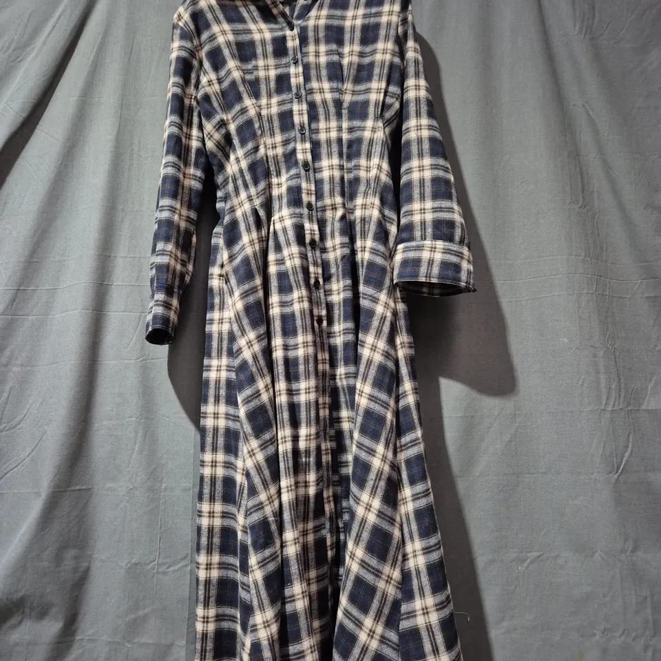ZARA PLAID FLANNEL SHIRT DRESS – NAVY & BEIGE, UK L