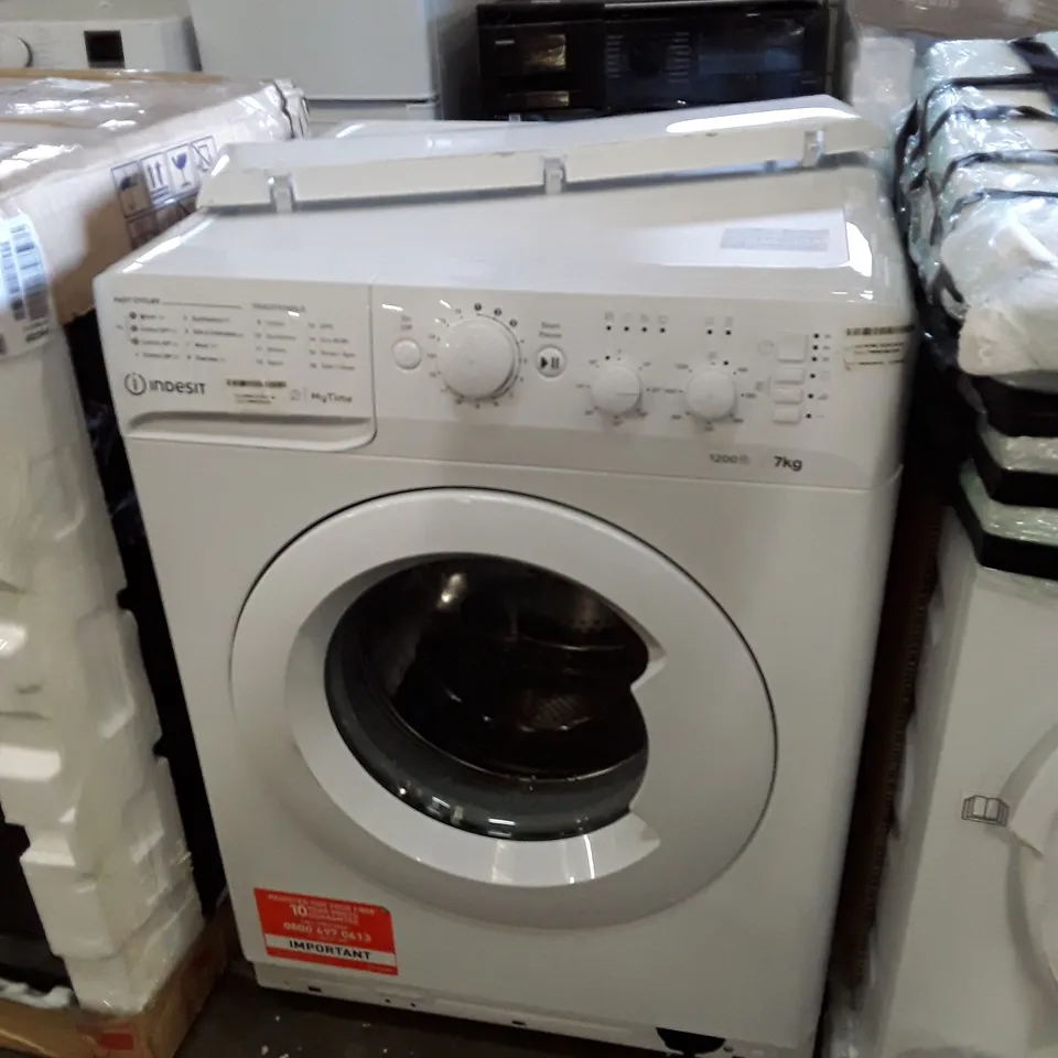 INDESIT WATER BALANCE+ MTWC 71252 W UK 7 KG 1200 SPIN WASHING MACHINE - WHITE