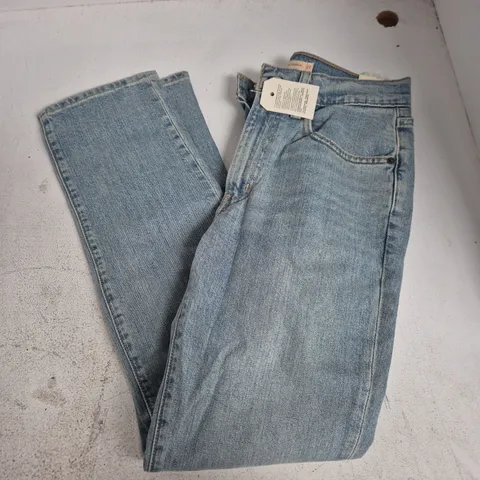 LEVI'S PREMIUM 724 HIGH RISE STRAIGHT JEANS - 27X30