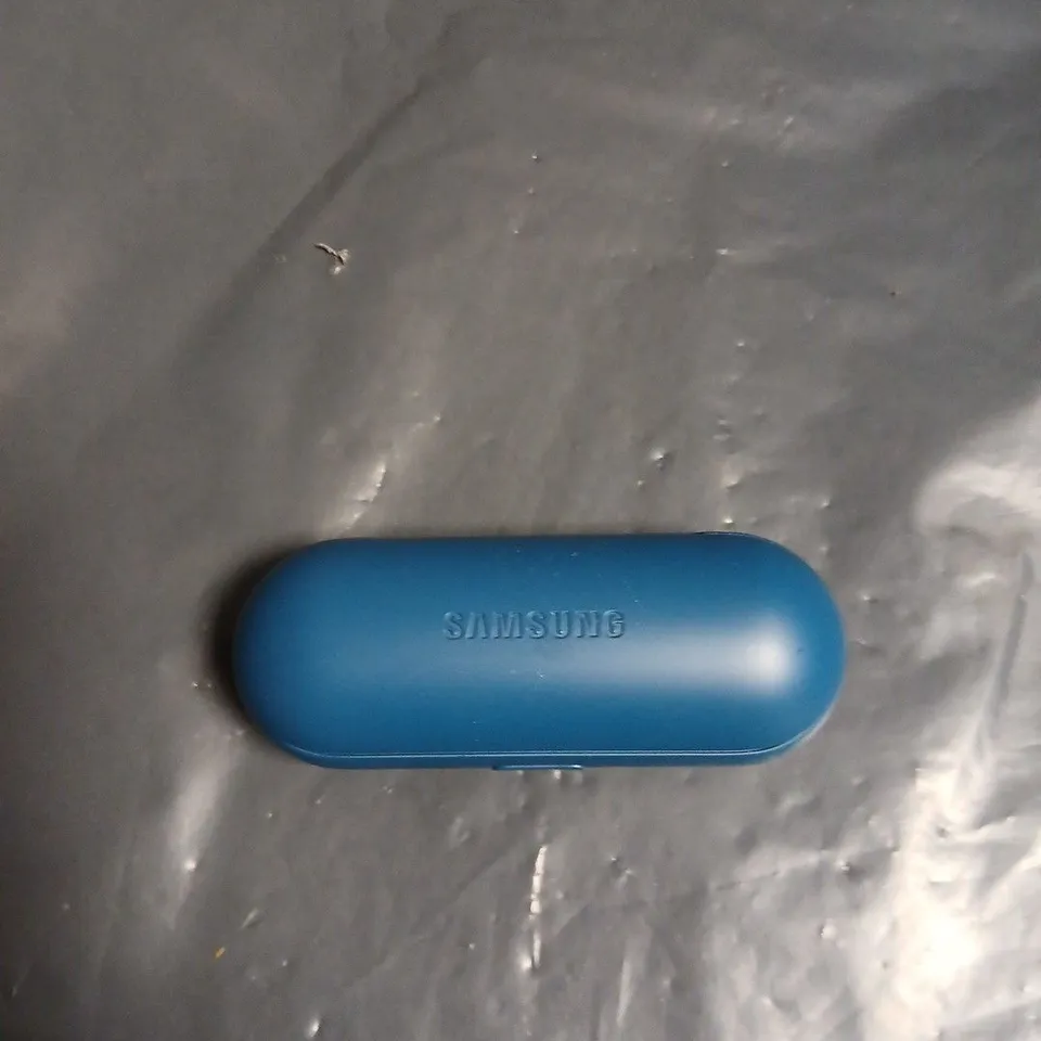 SAMSUNG GALAXY BUDS WIRELESS EARBUDS IN BLUE CHARGING CASE