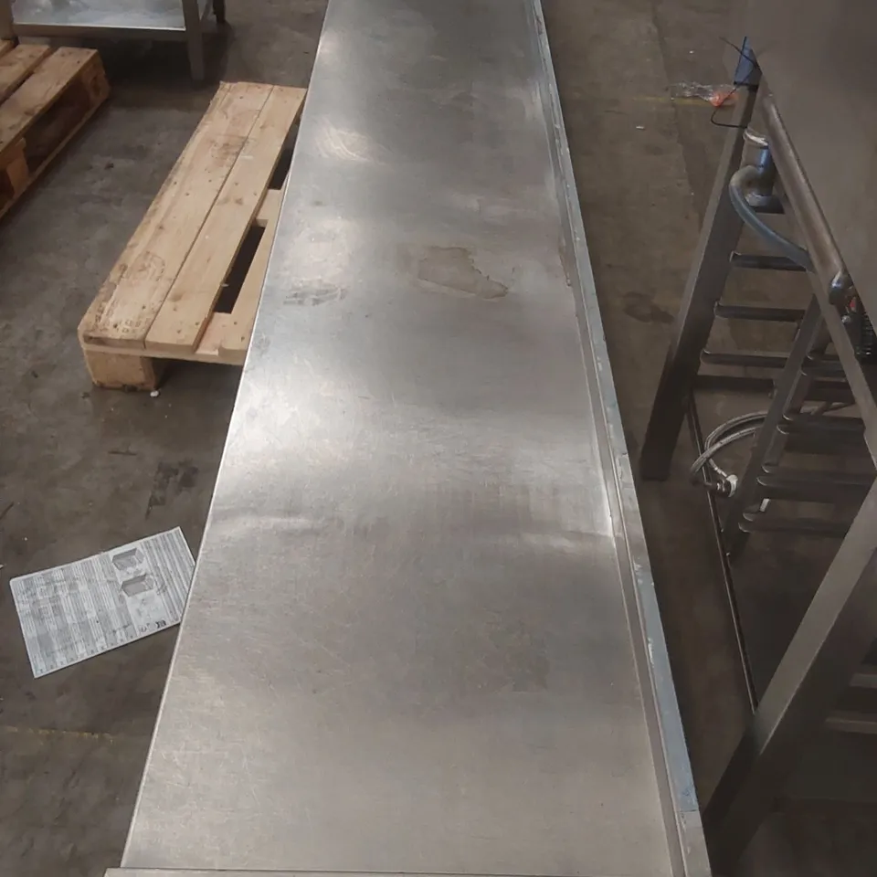 LONG STAINLESS STEEL COMMERCIAL KITCHEN WORKTOP PIECE