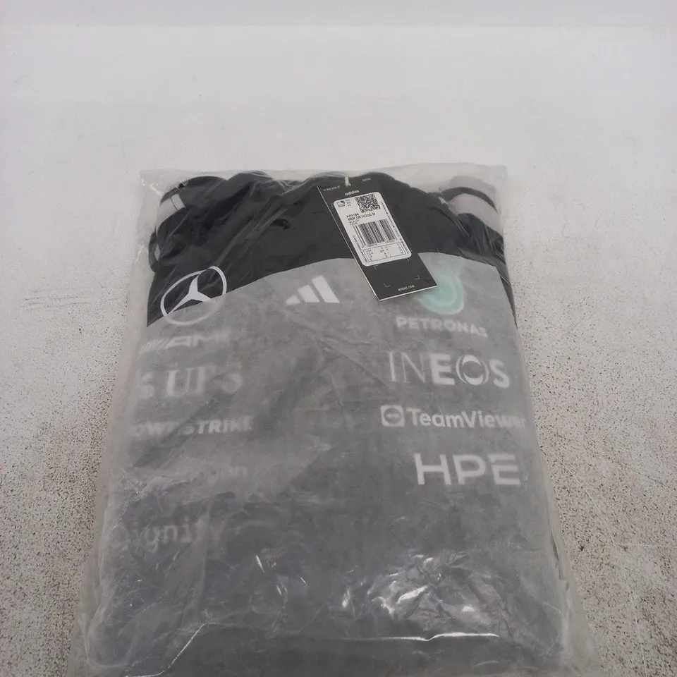 BAGGED MERCEDES DRIVER HOODIE - SIZE SMALL