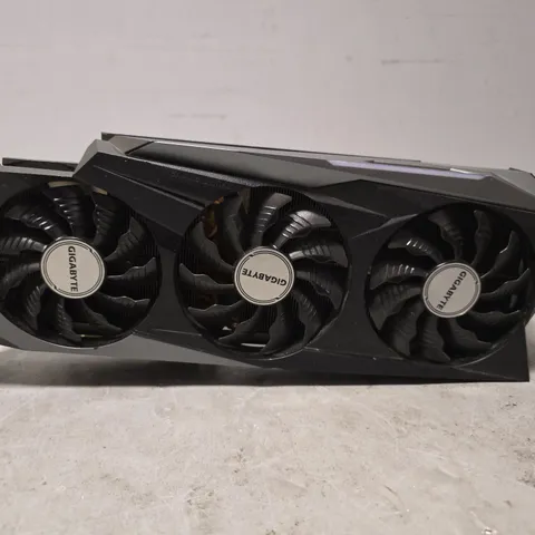 GIGABYTE GEFORCE RTX GRAPHICS CARD - MODEL UNSPECIFIED 