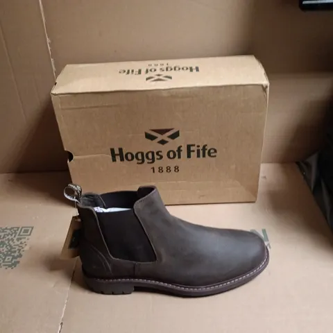 HOGGS OF FIFE LEATHER CHELSEA BOOT β MEN'S BROWN - EUR SIZE 43