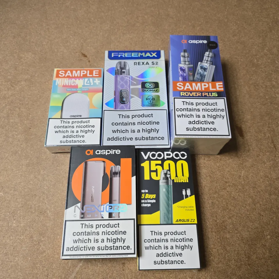 APPROXIMATELY 15 ASSORTED E-CIGARETTE PRODUCTS TO INCLUDE - ASPIRE, VOO POO, FREEMAX ETC 