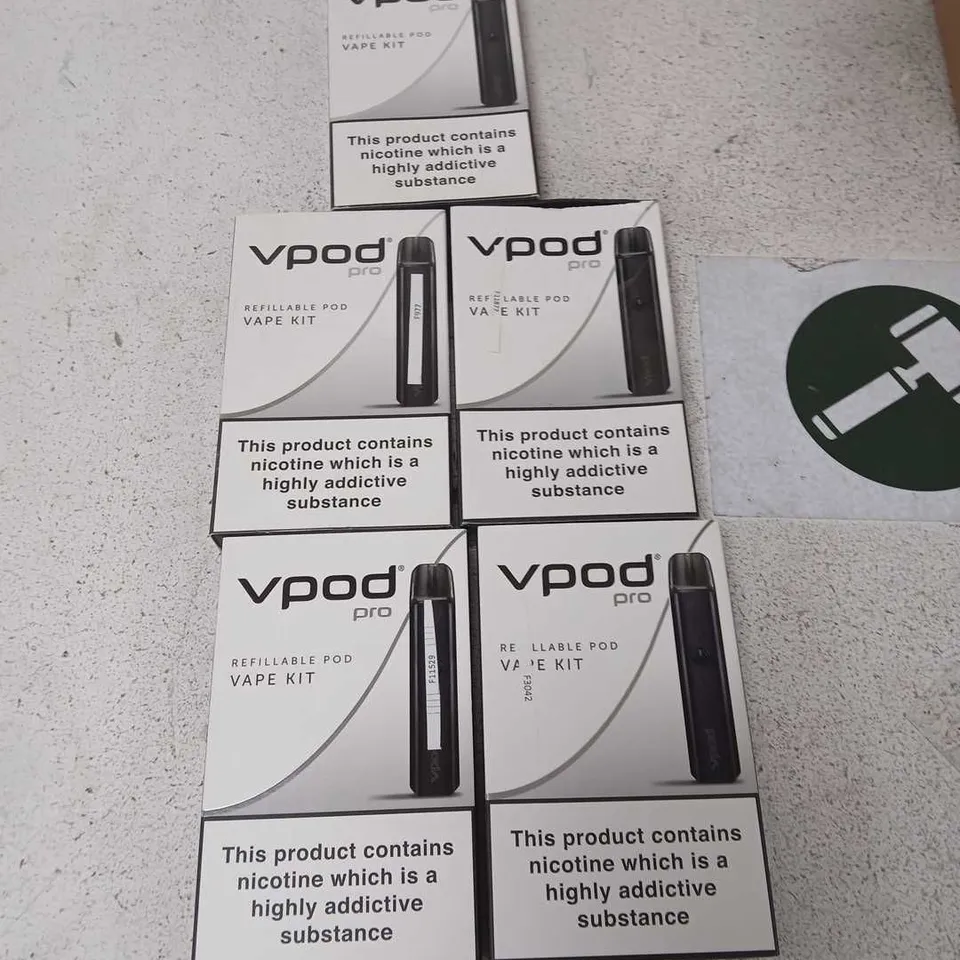 BOX OF APPROXIMATELY 35 ASSORTED E-CIGARETTES AND COMPONENTS TO INCLUDE:  VPOD PRO REFILLABLE VAPE KITS 