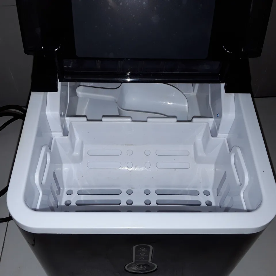 IKICH ICE MAKER