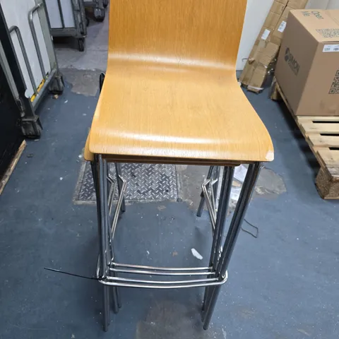SET OF 4 LIGHT-WOOD STACKABLE CHAIRS