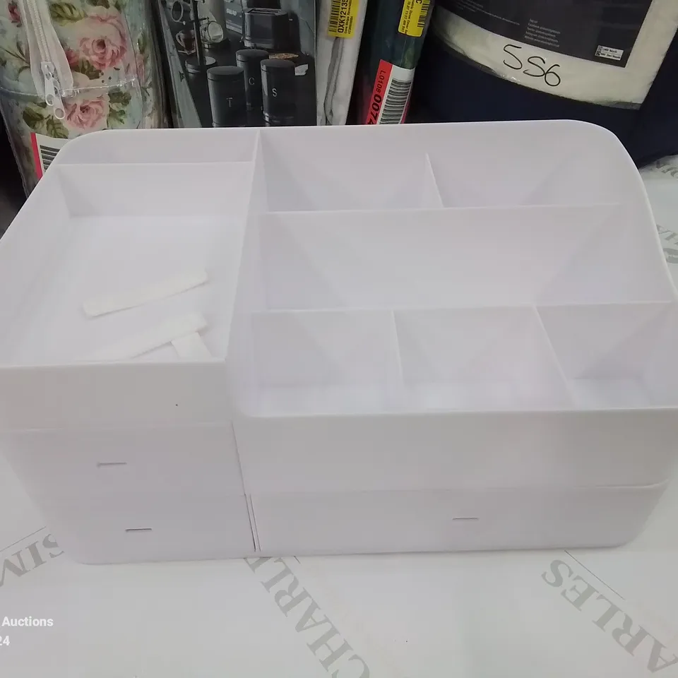 BOXED SMALL WHITE MAKEUP DESKTOP ORGANISER 