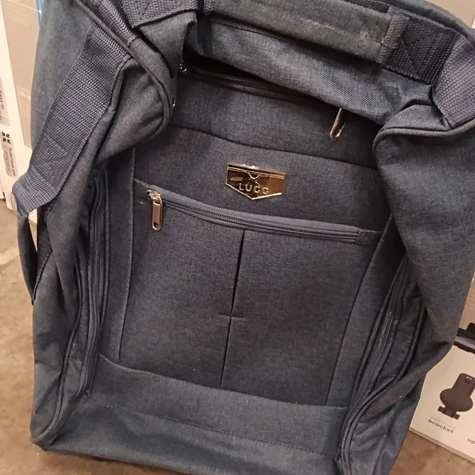 UNBOXED KEPLIN LUGG LIGHTWEIGHT TRAVEL SUITCASE BLUE COLOUR WITH WHEELS 