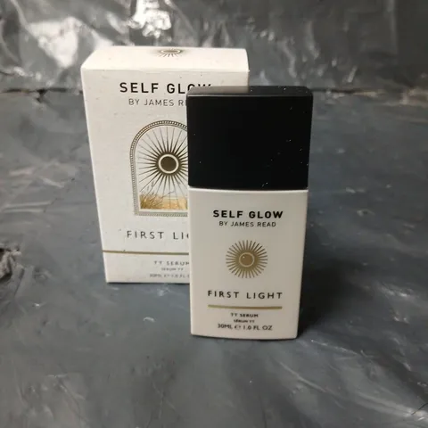 SELF GLOW BY JAMES READ FIRST LIGHT TT SERUM - 30ML