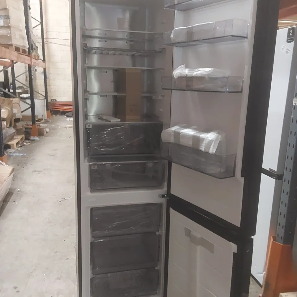 LG FIT & MAX GBBS524CEV 60/40 FRIDGE FREEZER - ESSENCE BLACK STEEL