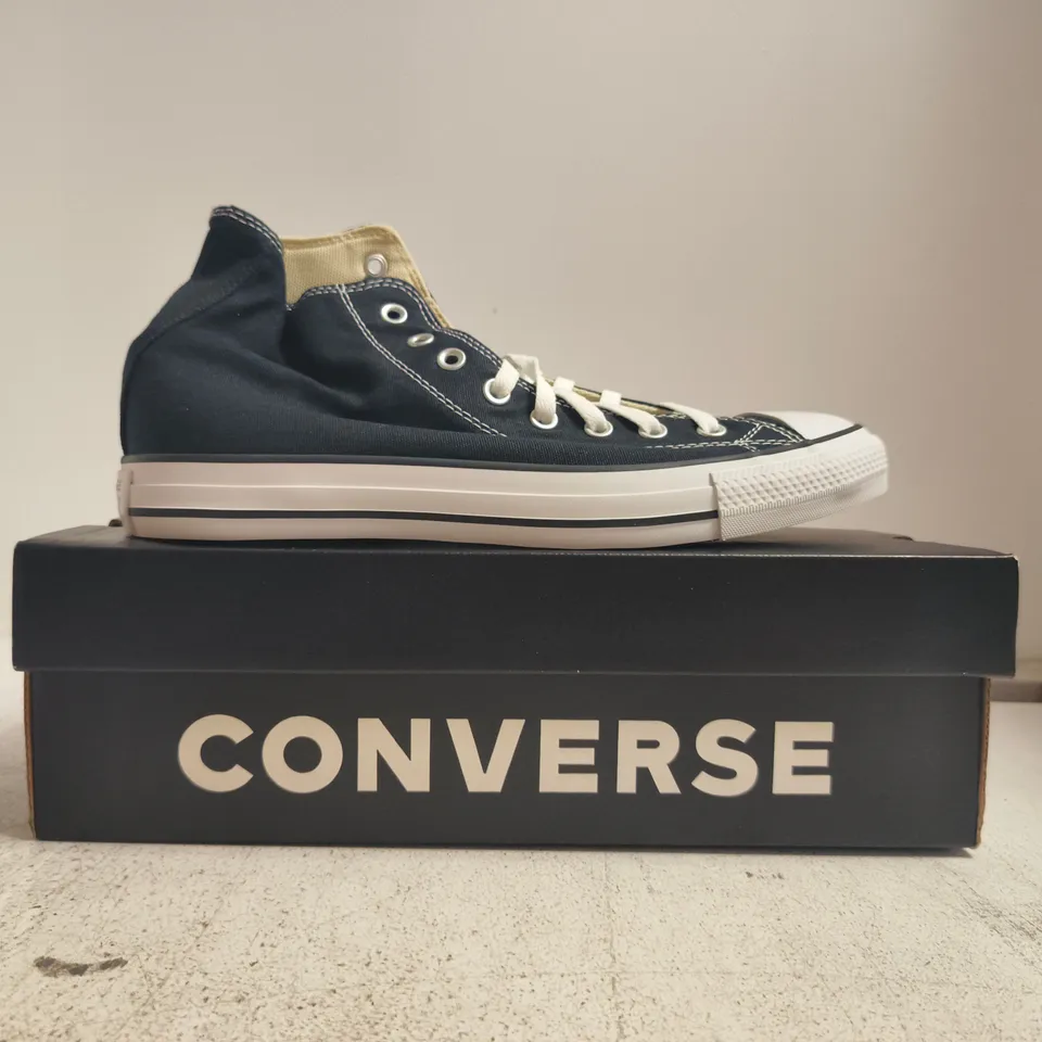 BOXED PAIR OF CONVERSE ALL STAR HI-TOP SHOES IN BLACK SIZE UK 10