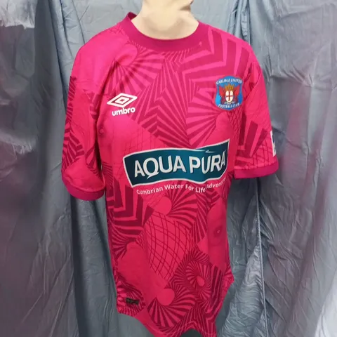 CARLISLE UNITED F.C. UMBRO FOOTBALL SHIRT IN PINK - GB L