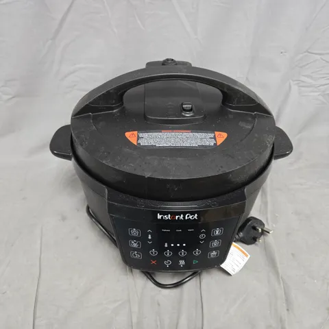 INSTANT POT MULTICOOKER XL