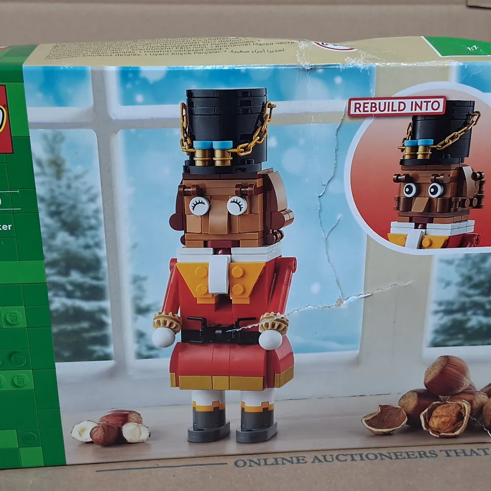 BOXED LEGO NUTCRACKER - 40640