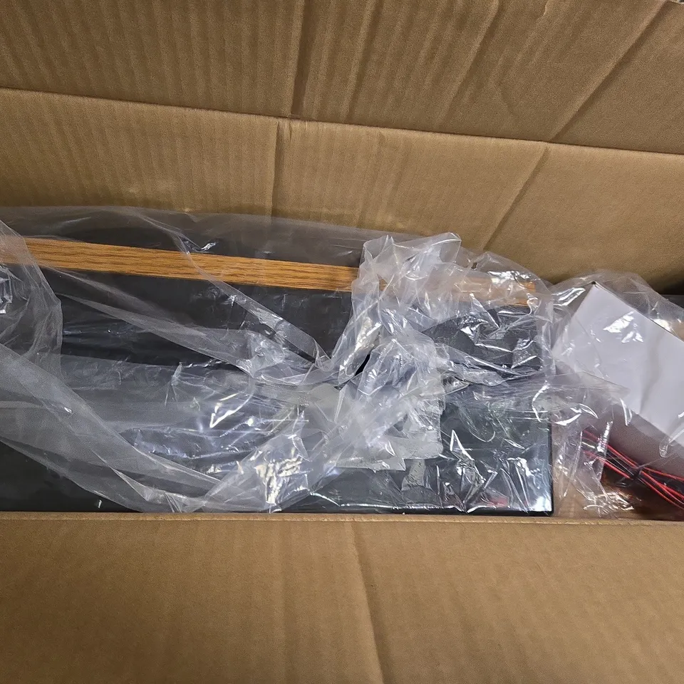 BOXED LENCO TURNTABLE WITH BLUETOOTH - LS-300WD V2