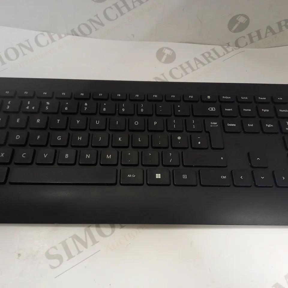 MICROSOFT WIRELESS 900 KEYBOARD 