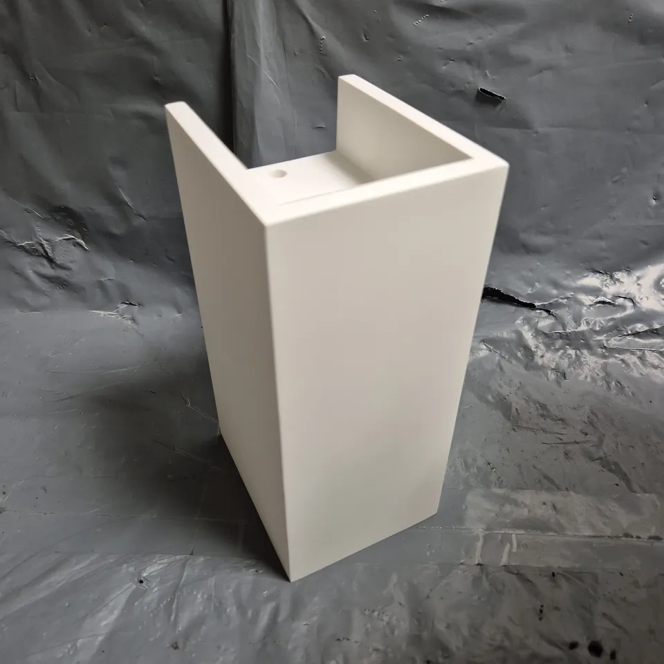 BOXED ASTRO PARMA 210 WALL LIGHT 