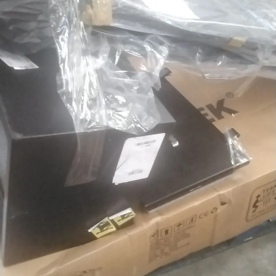 PALLET INCLUDING TREADMILL, IRONING BOARDS AND SAFE 