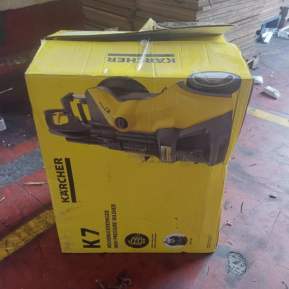 BOXED KÄRCHER K7 HIGH PRESSURE WASHER