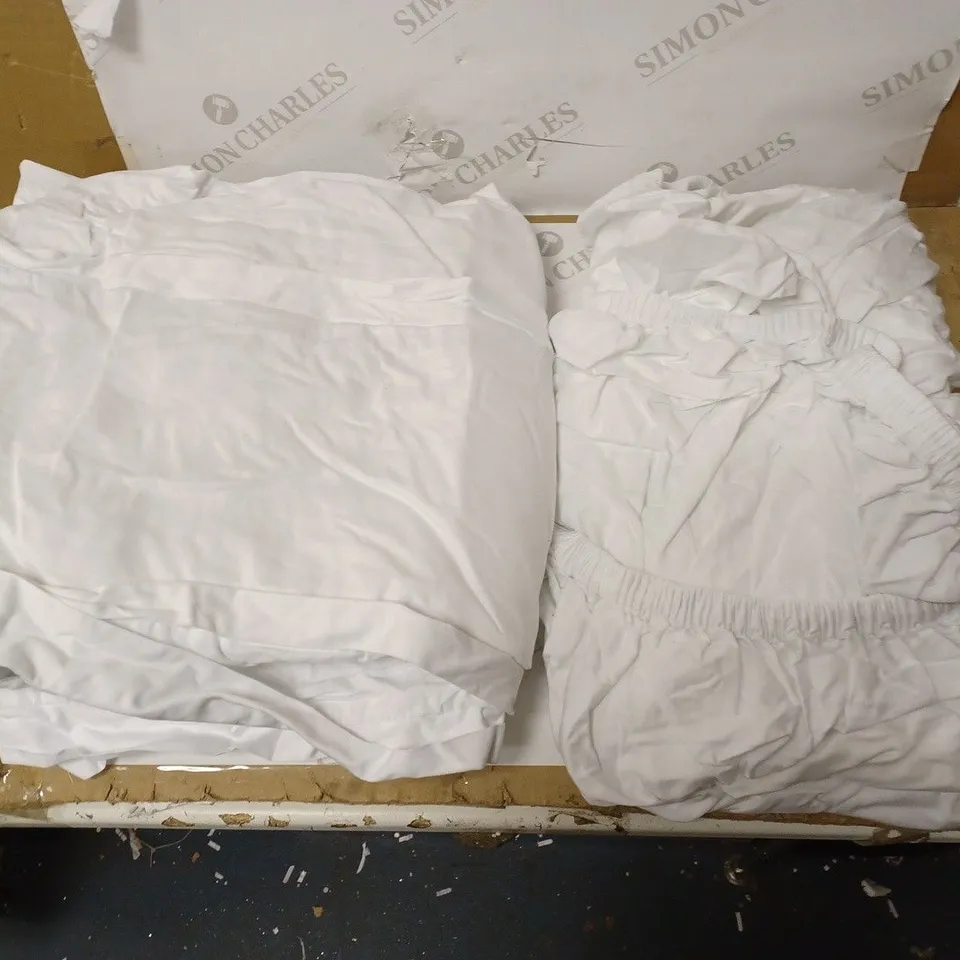 K BY KELLY HOPPEN 100% COTTON DUVET SET (KING SIZE), TAUPE