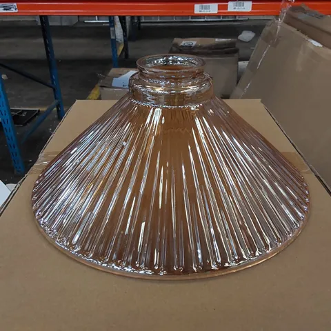 4 X BOXED FLEISCHMANN 1-LIGHT CONE PENDANTS (1 BOX)