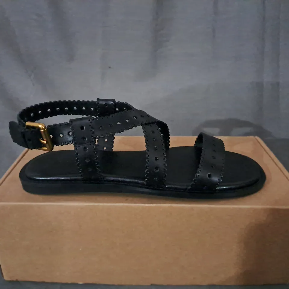 BOXED BODEN CROSS STRAP FLAT SANDALS IN BLACK - SIZE 39