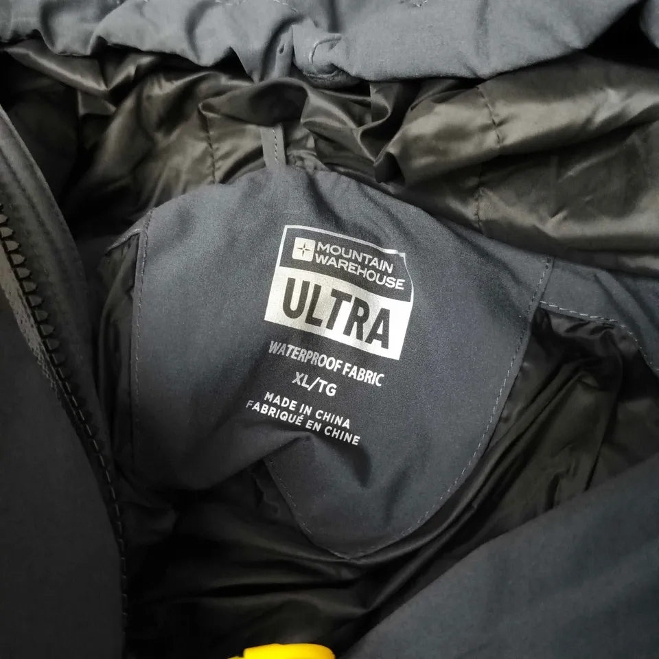 MOUNTAIN WAREHOUSE ULTRA WATERPROOF FABRIC COAT IN NAVY - XL