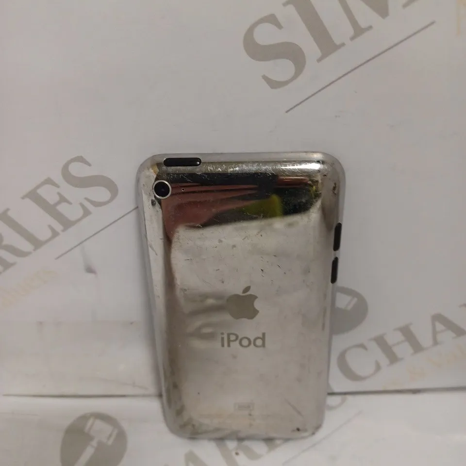 APPLE A1367 IPOD TOUCH 