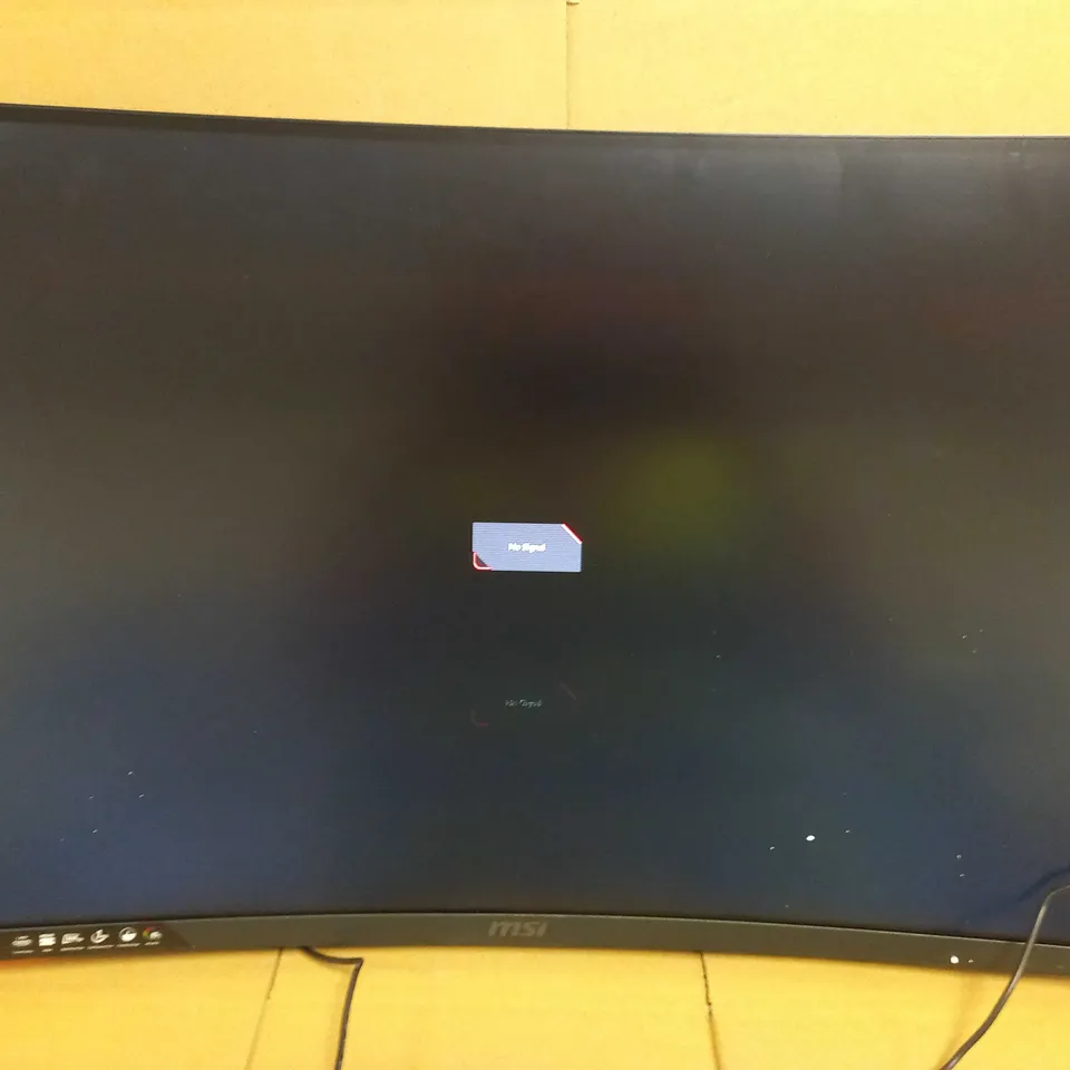 MSI OPTIX AG32CQ CURVED MONITOR