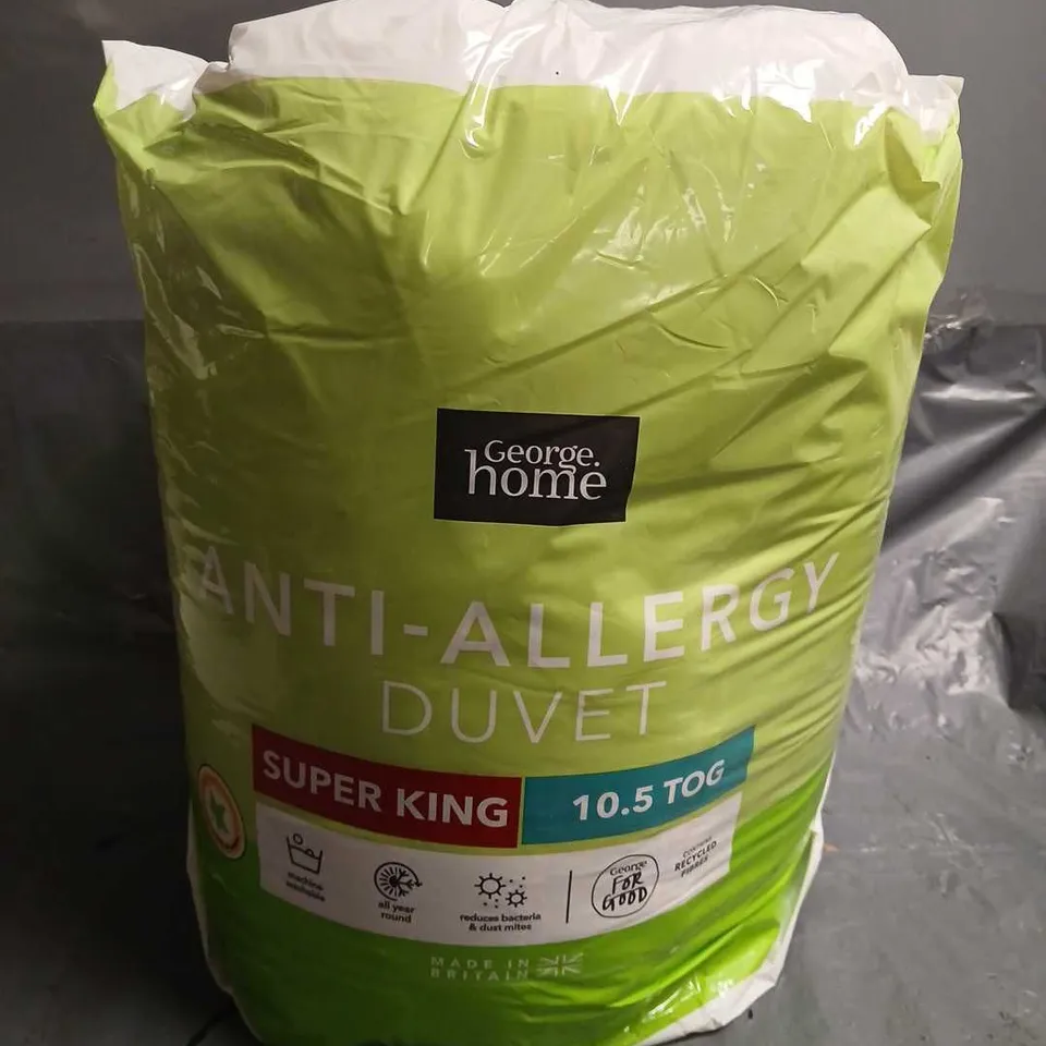 ANTI-ALLERGY SUPERKING 10.5 TOG DUVET