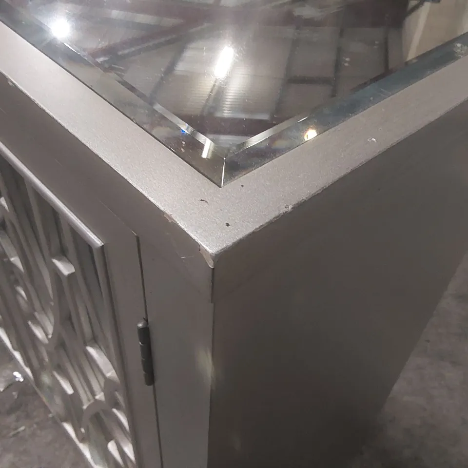 GALLO 4 DOORS MIRRORED LONG SIDEBOARD