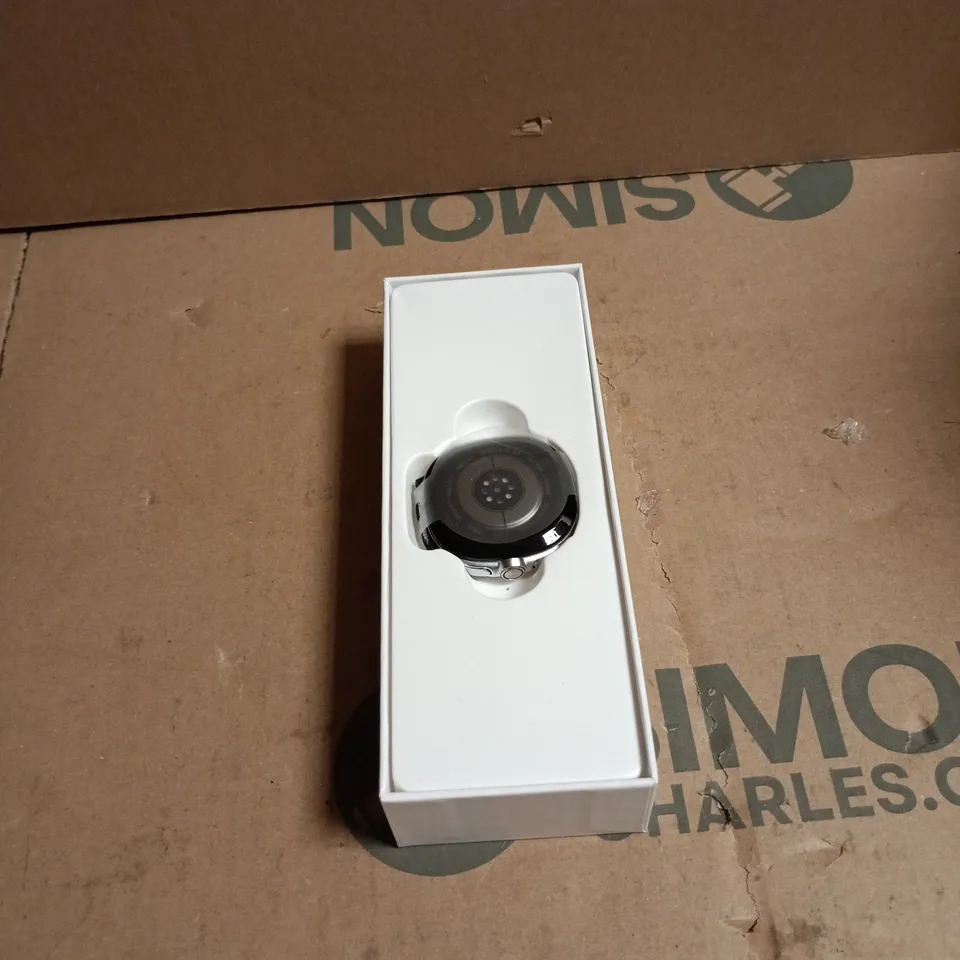 SMART WATCH HC8 CLASSIC BOXED