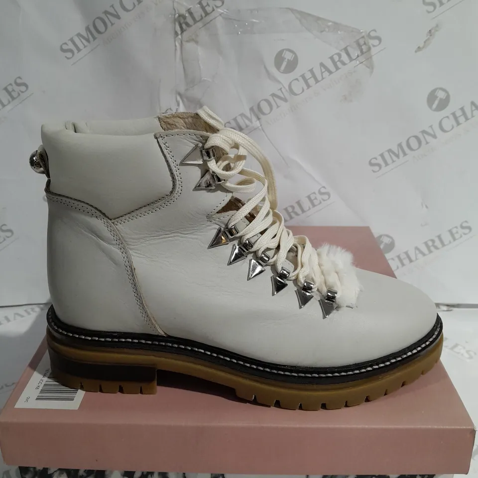 MODA IN PELLE CHIKKARA HIKER BOOTS WHITE LEATHER UK 6