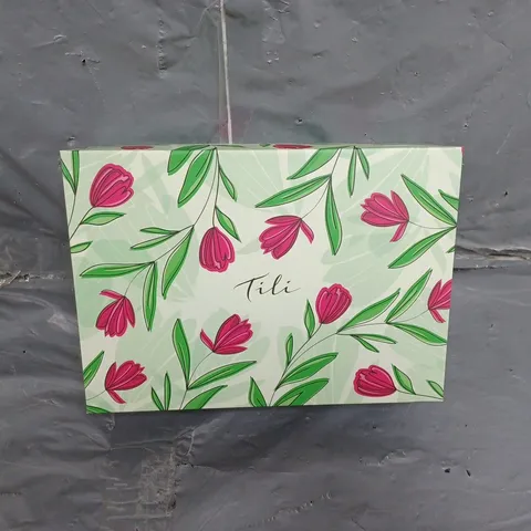 BOX OF APPROXIMATELY 24 TILI SPRING TULIP BOXES
