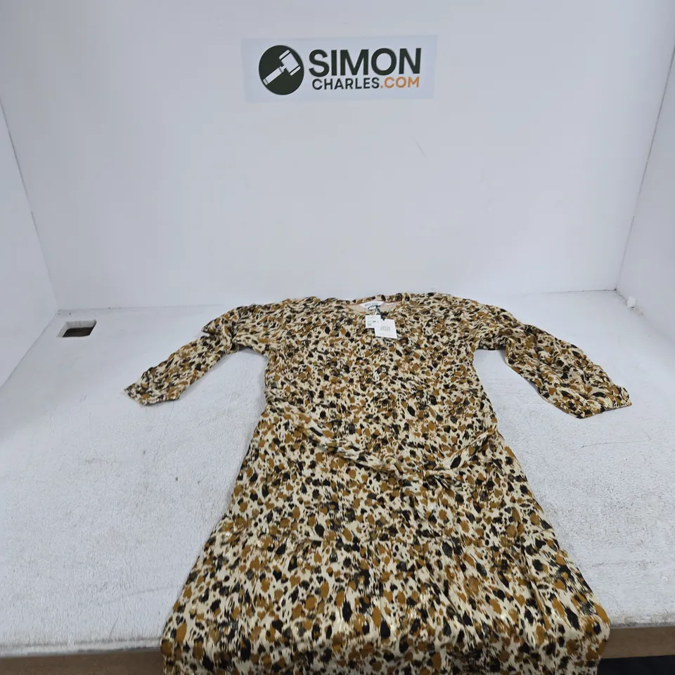 WHITE STUFF LEOPARD PRINT LONG-SLEEVE TOP – UK 10 (EU 39, US 6)