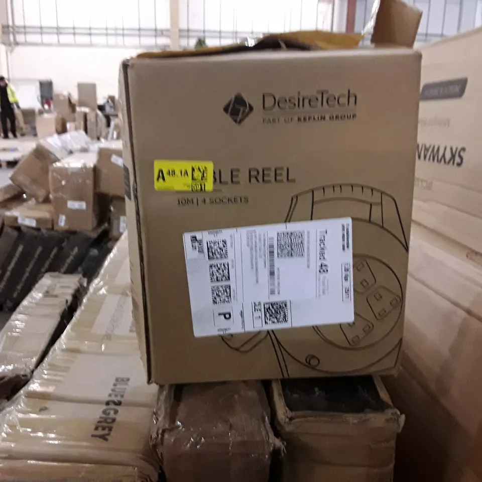 BOXED DESIRETECH CABLE REEL 10M 4 SOCKETS