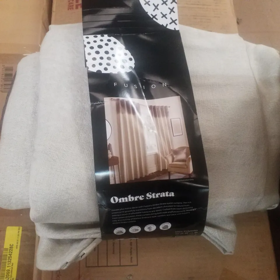 OMBRE STRATA POLYESTER BLACKOUT CURTAIN PAIR