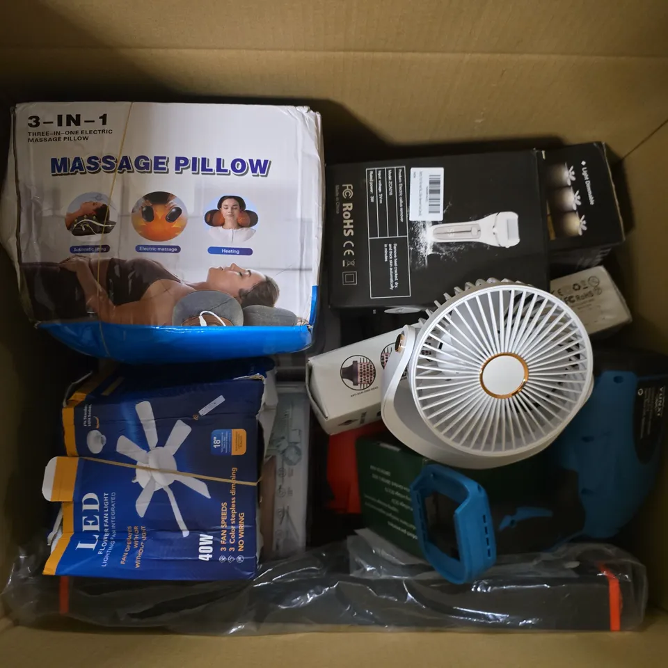 APPROXIMATELY 15 ASSORTED ELECTRICAL ITEMS TO INCLUDE MASSAGE PILLOW, LED FAN LLIGHT, ELECTRIC CALLUS REMOVER, ETC - COLLECTION ONLY