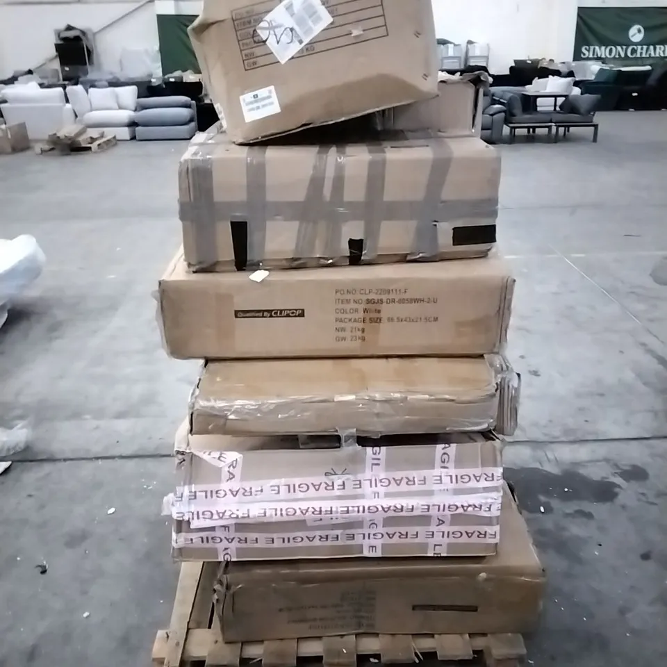 A PALLET OF VARIOUS DESIGNER FURNITURE PARTS.