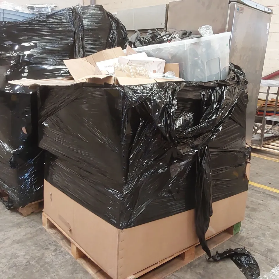 PALLET CONTAINING A LARGE ASSORTMENT OF OFFICE SUPPLIES INCLUDING: HEADSETS, PORTABLE ESPRESSO MAKERS,  FIBER OPTIC PATCH CORDS ECT
