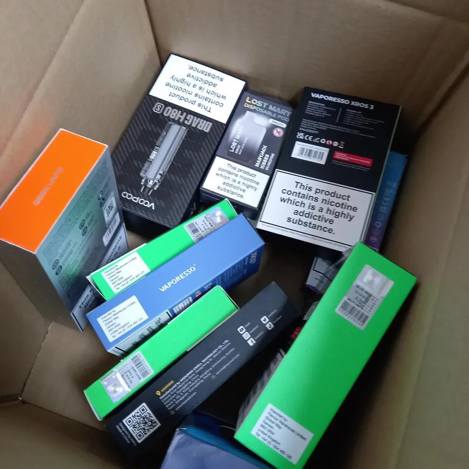 BOX OF APPROXIMATELY 10 ASSORTED E-CIG PRODUCTS TO INCLUDE ASPIRE, VOOPOO, VAPORESSO ETC