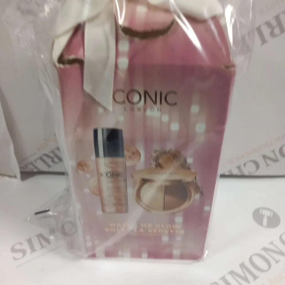 BOXED ICONIC LONDON WATCH ME GLOW GIFT SET