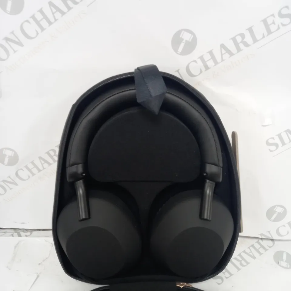SONY WH-1000XM5 NOISE CANCELLING STEREO HEADSET