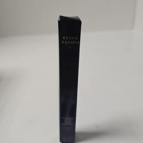 KEVYN AUCOIN LIPSTICK – BLACK BOX WITH GOLD BRANDING
